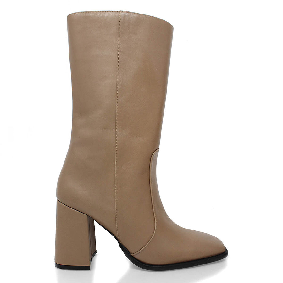 JOAN 75 - Mocha Regina Romero Zapato Bota Botin Tacon Alto Para Dama en Piel