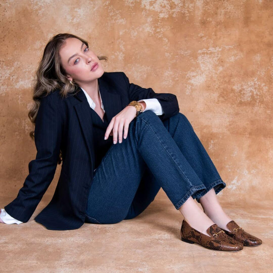 FANY - Miel Regina Romero Zapato Mocasin de Piso Para Dama en Piel