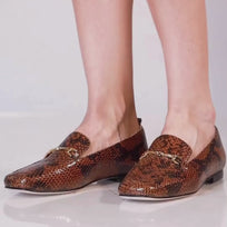 FANY - Miel Regina Romero Zapato Mocasin de Piso Para Dama en Piel