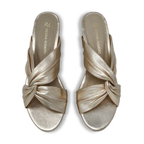 LINDA 55 - Champagne Regina Romero Zapato Sandalia Zapatilla Tacon Bajo Para Dama en Piel