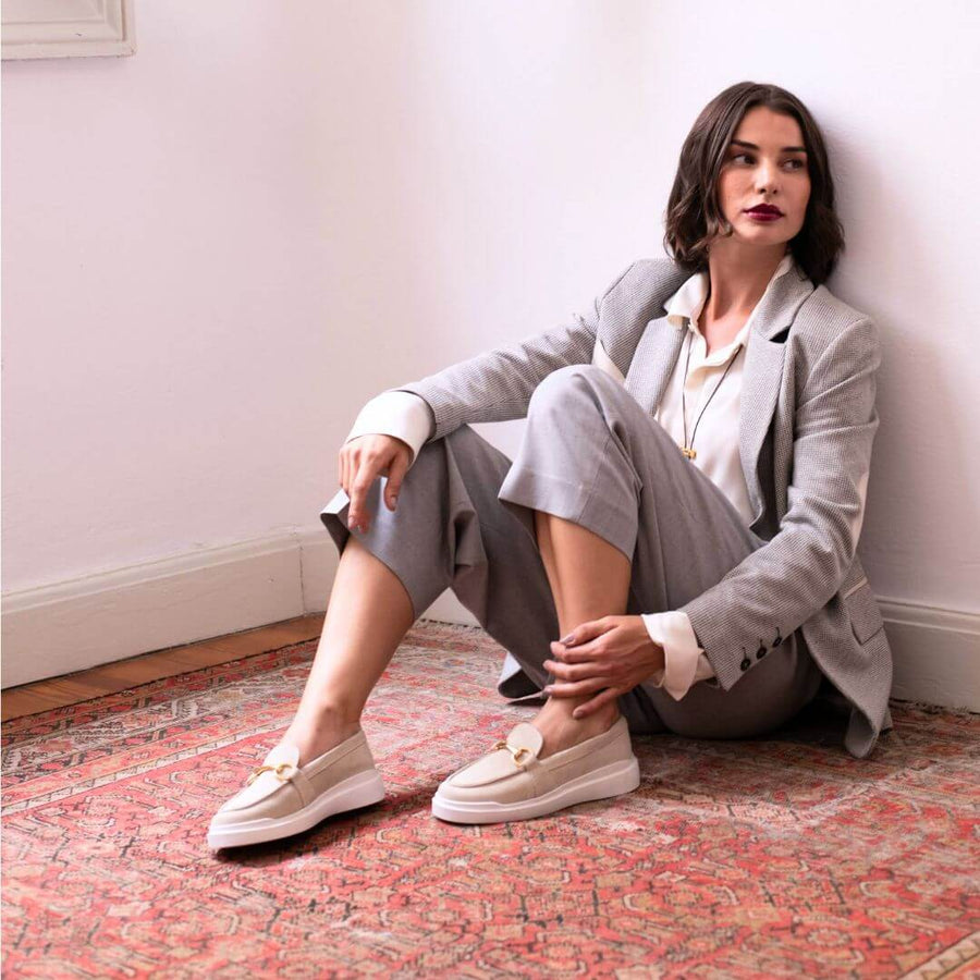 JUDY FLOW - Beige Regina Romero Zapato Tenis Urbano Sport Para Dama en Piel