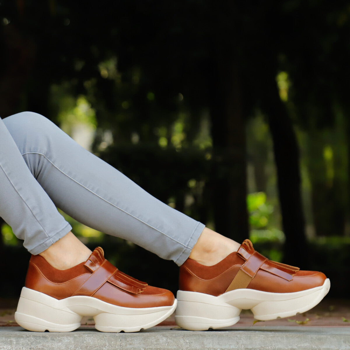 KENDALL 75 - Tan Regina Romero Zapato Tenis Urbano Sport Para Dama en Piel