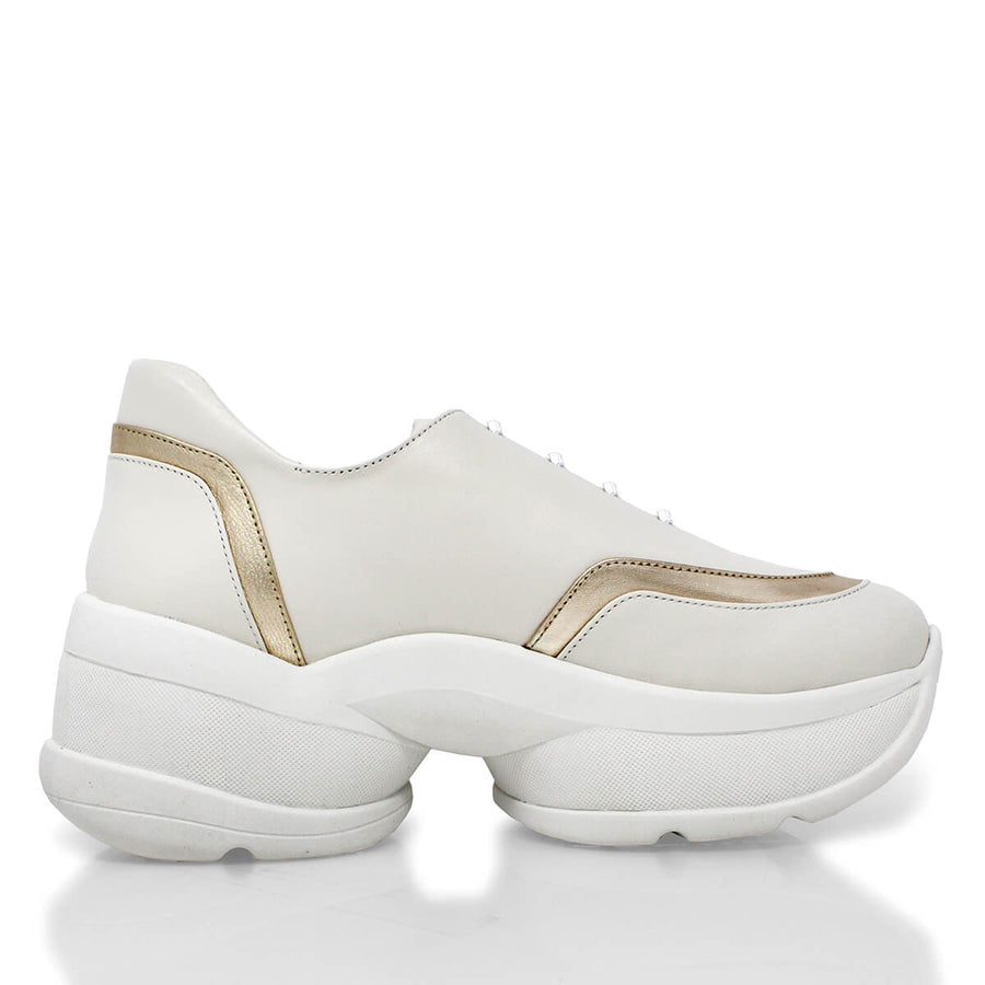 KIM 75 - Blanco y Oro Claro Regina Romero Zapato Tenis Urbano Sport Para Dama en Piel