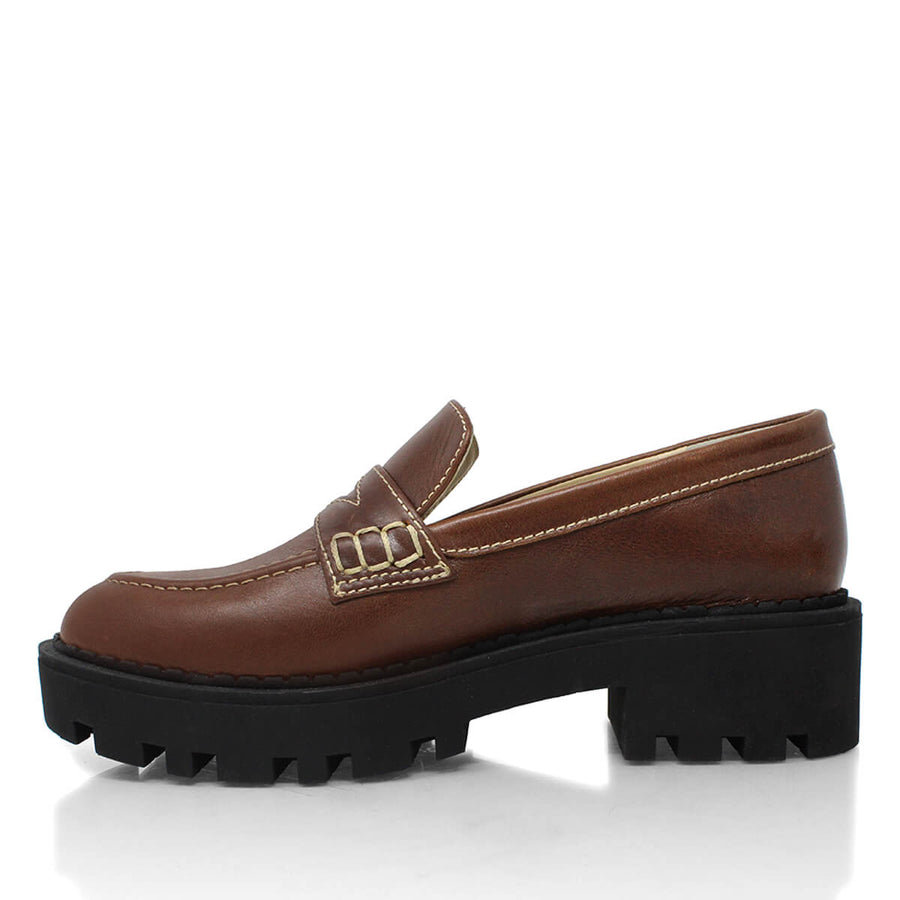 QUINN - Tan Regina Romero Urban Sport Tennis Shoe for Women in Leather