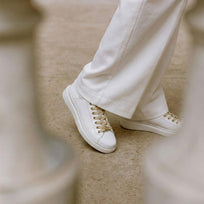 VALERIA - Latte y Champagne Regina Romero Zapato Tenis Urbano Sport Para Dama en Piel