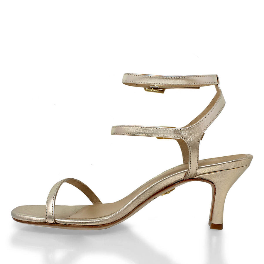 ANN MARIE 60 - Champagne Regina Romero Zapato Sandalia Zapatilla Tacon Bajo Para Dama en Piel