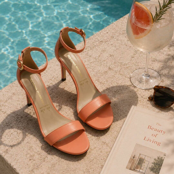 Sandalias Claudine 85 Regina Romero en piel color coral, tacon alto