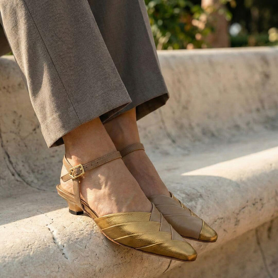 Zapatillas Grace 60 Regina Romero en piel color capuccino y bronce, tacon medio