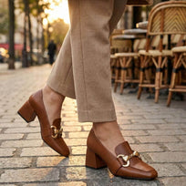 GRETA 40 - Miel Regina Romero Zapato Zapatilla Tacon Bajo Para Dama en Piel