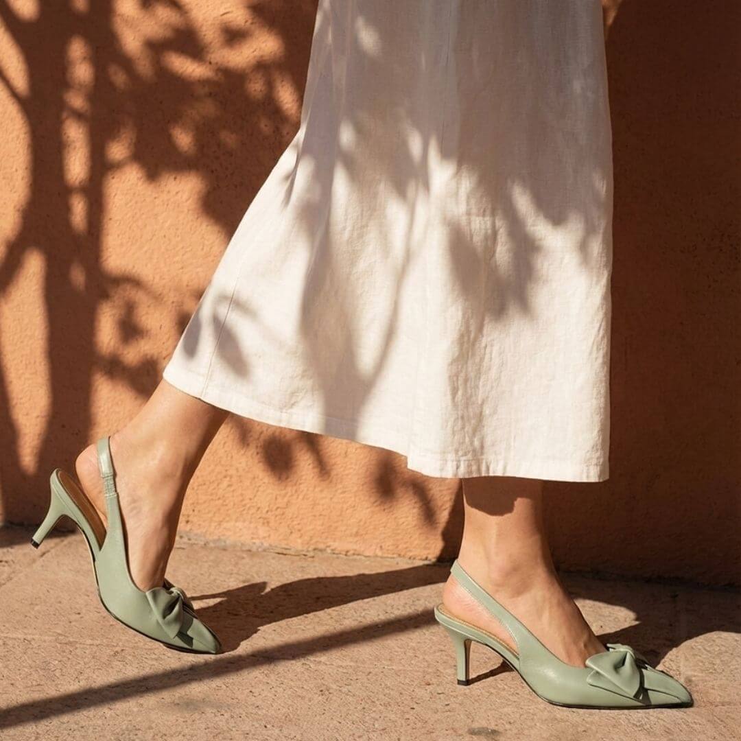 MIMI 50 - Verde Salvia Regina Romero  Zapato Zapatilla Tacon Bajo Para Dama en Piel