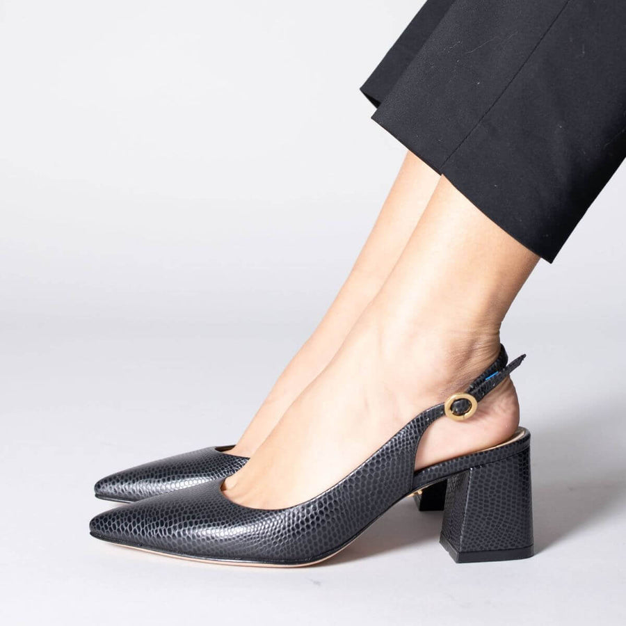 TANIA 50 - Negro Regina Romero Zapato Zapatilla Tacon Bajo Para Dama en Piel 2