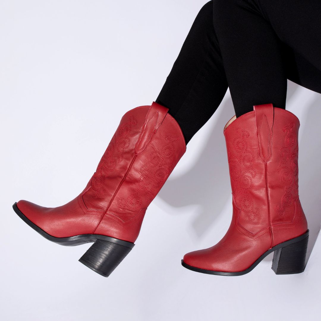 ANETTE 60 - Rojo Regina Romero Zapato Bota Botin Tacon Bajo Para Dama en Piel