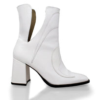 BAU 75 - Charol Blanco Regina Romero Zapato Bota Botin Tacon Alto Para Dama en Piel