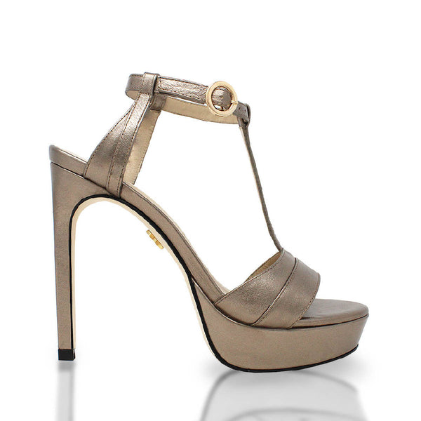 Sandalias Pita 125 Regina Romero en piel color seda, tacon muy alto