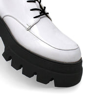 KRYSTA 65 - Charol Blanco Regina Romero Zapato Tenis Urbano Sport Para Dama en Piel