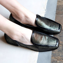 CORA - Negro Inox Regina Romero Zapato Mocasin de Piso Para Dama en Piel