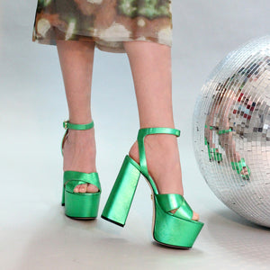 AURA 150 - Verde Metalico Regina Romero Zapato Sandalia Plataforma Tacon Alto Para Dama en Piel